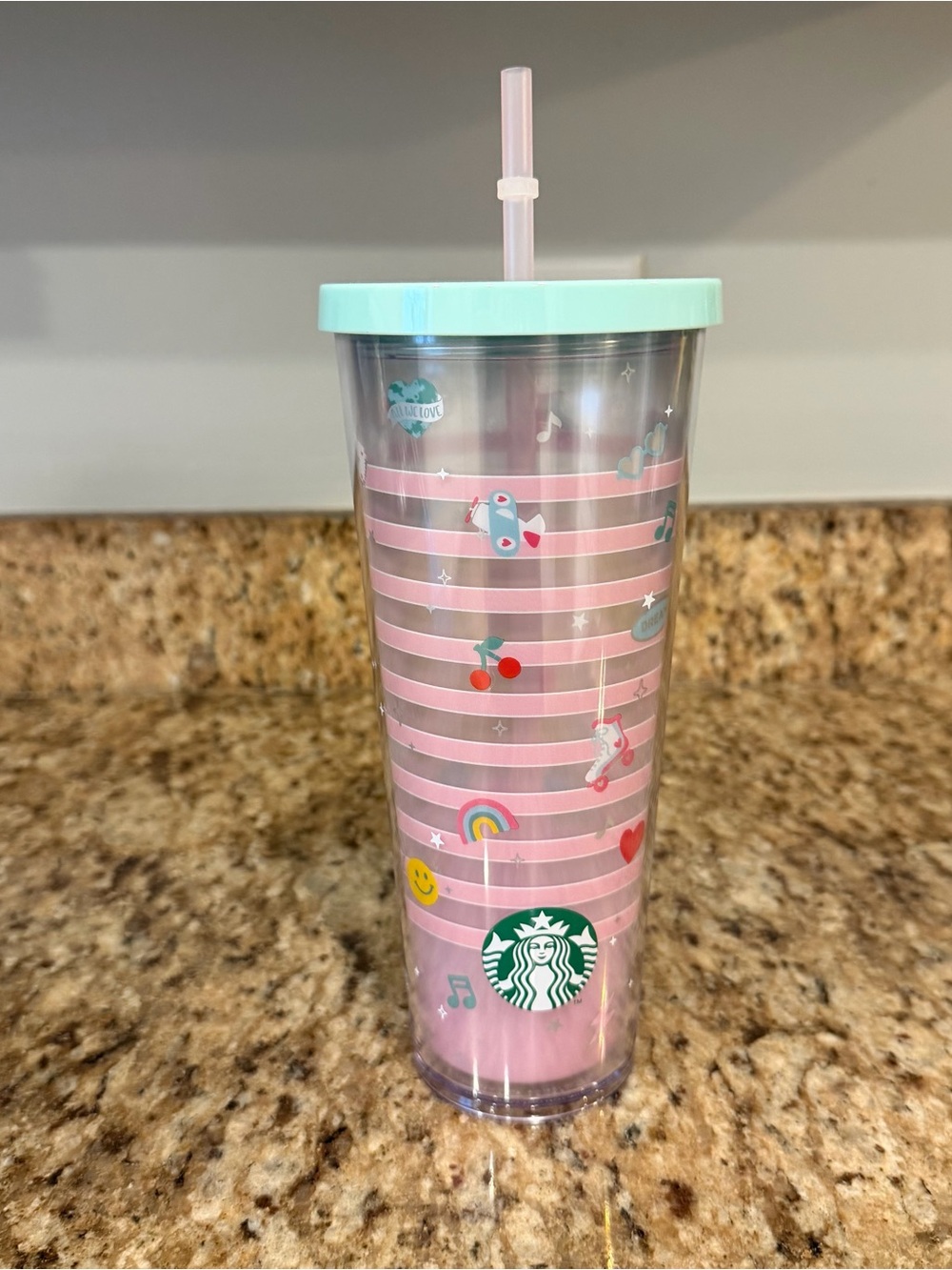 New Starbucks Korea 2022 Sweet Love Pink Stripes Novelty Venti Tumbler Overseas